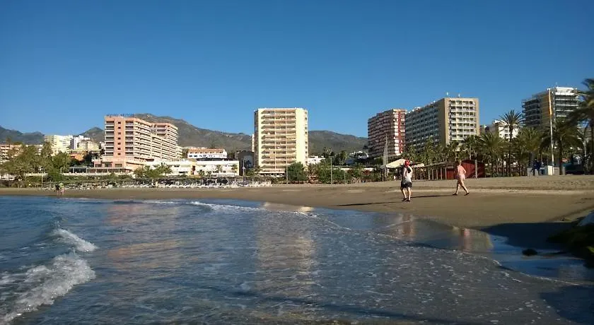 First Line, To The Beach, 1 Bed Apt , Sleeps Benalmadena Apartment