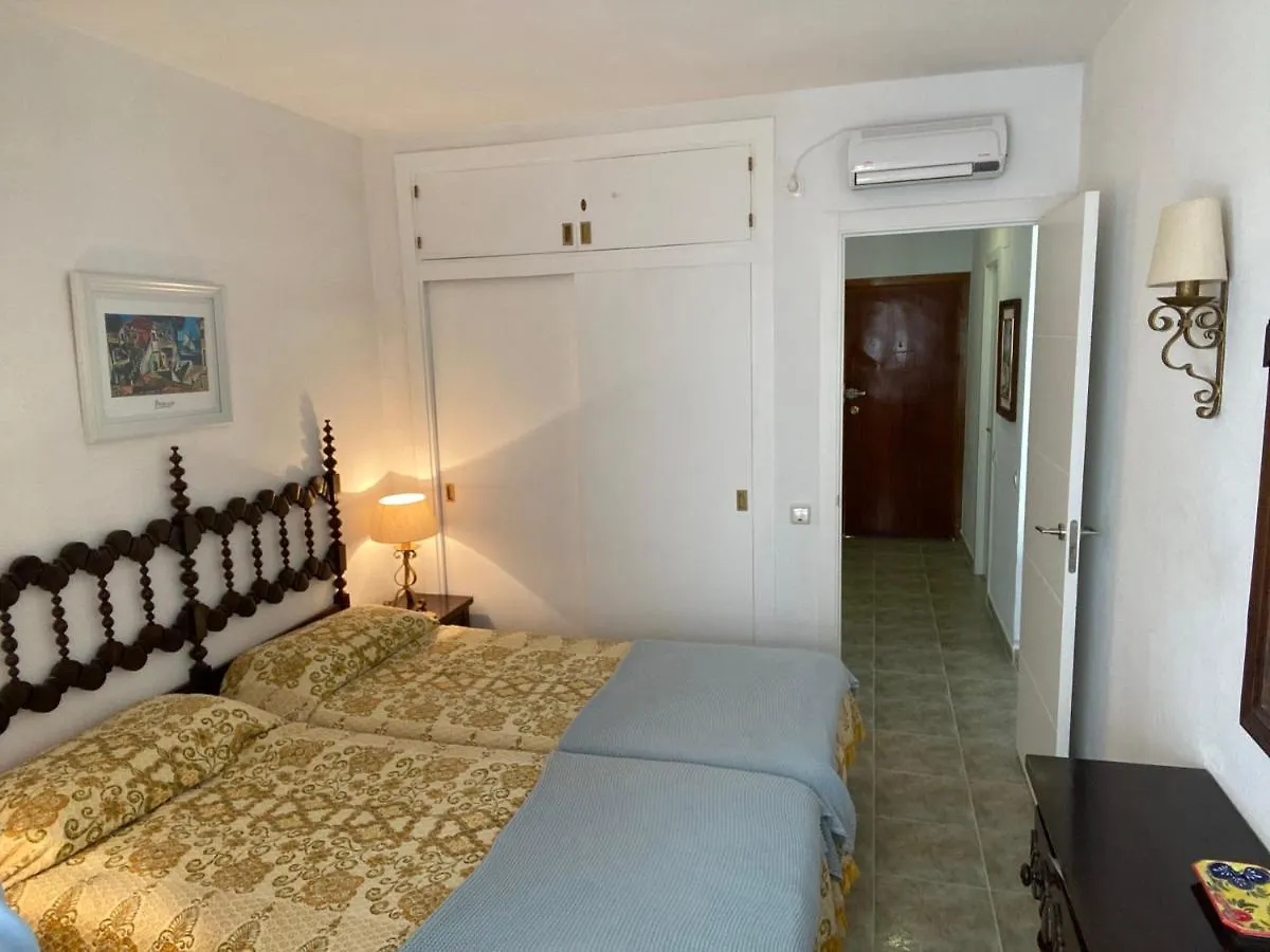 First Line, To The Beach, 1 Bed Apt , Sleeps Benalmadena Apartment