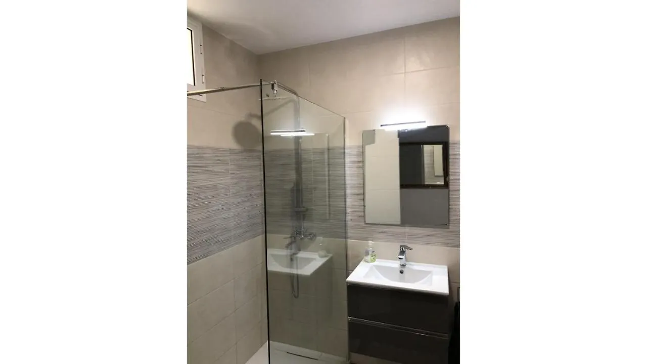 First Line, To The Beach, 1 Bed Apt , Sleeps Benalmadena